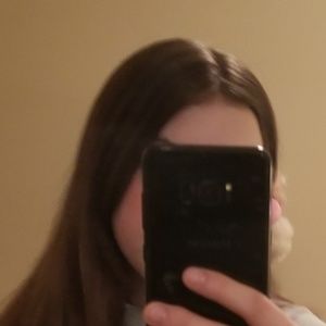 Meet your Posher, Dakota